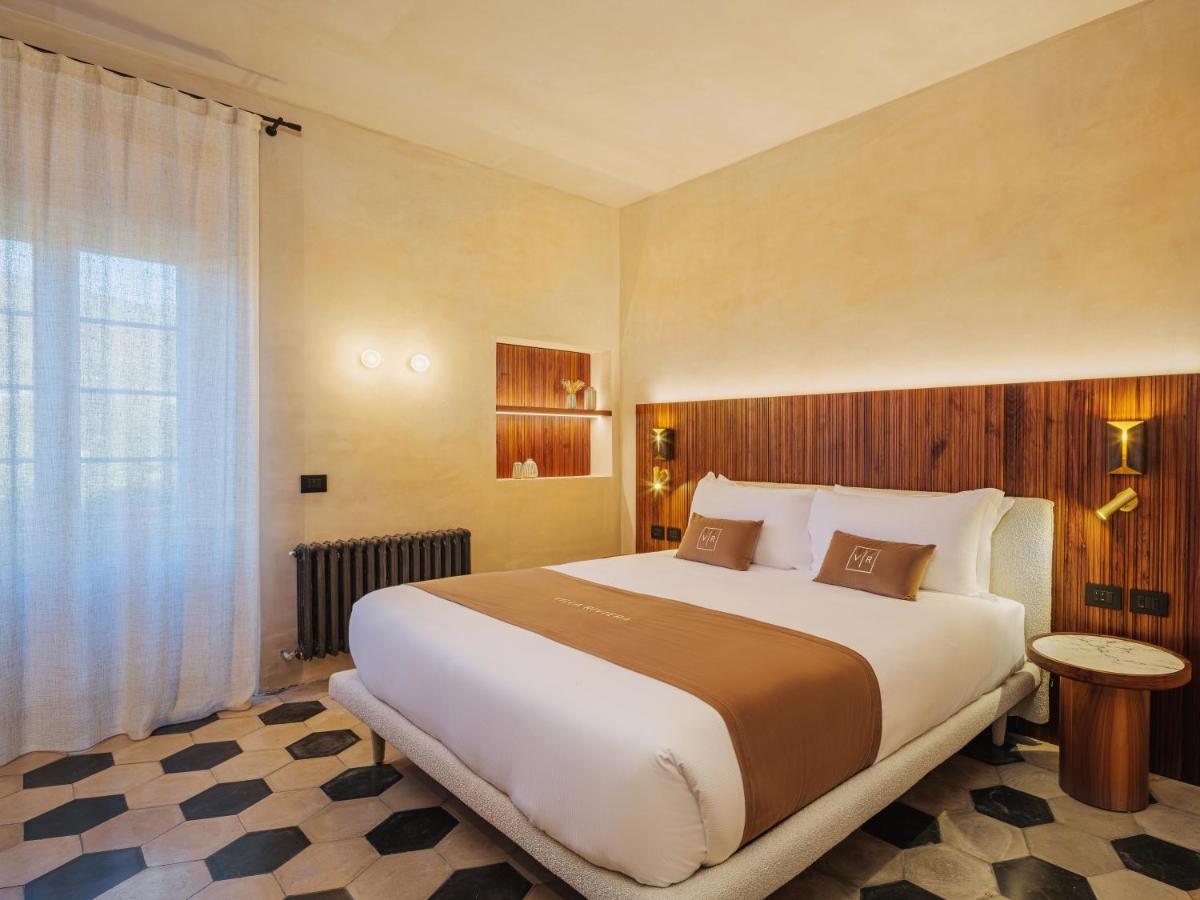 Riviera 5*